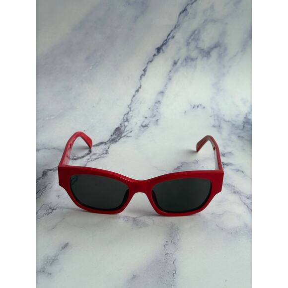 NEW Celine CL40197U Cat Eye Red Logo Sunglasses - Picture 3 of 6